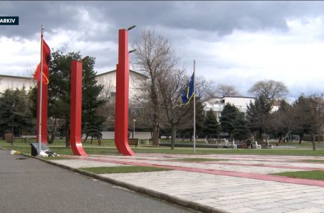 Tre kandidatë për deputetë nga Gjakova u detyruan të pezullojnë detyrën gjatë fushatës zgjedhore