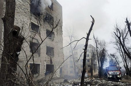 Të paktën tetë të vrarë në sulmet ajrore ruse në Kiev dhe Kryvyi Rih