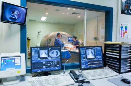 Gati 3 në 5 pacientë me kancer në Angli tani diagnostikohen në një fazë të hershme