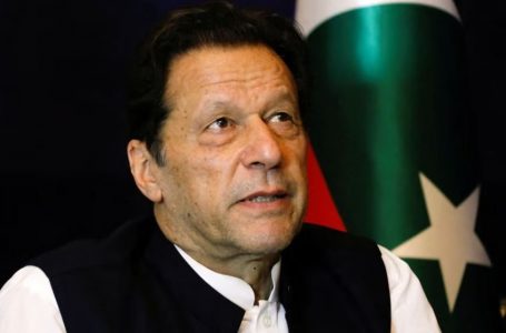 Ish-kryeministri pakistanez dënohet me 14 vjet burgim për korrupsion