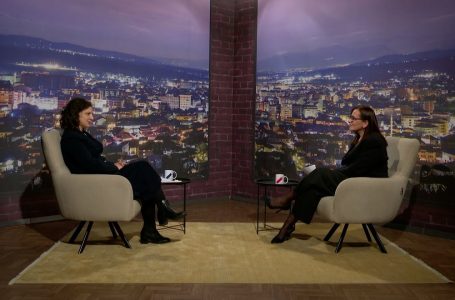 ZGJEDHJET 2025: Artane Rizvanolli, ministre e Ekonomisë dhe kandidate për deputete nga LVV