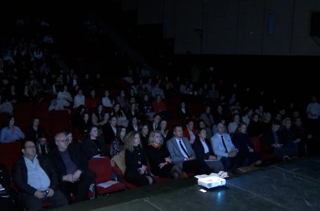 Universiteti “Fehmi Agani” mbajti Konferencë Ndërkombëtare Studentore