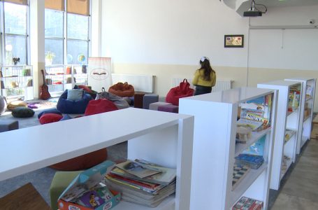 Shkolla “Këlmend Rizvanolli” bëhet me bibliotekë të hapur