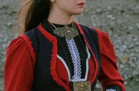 Kostumi tradicional i gruas dardhare, simbol i kulturës dhe elegancës