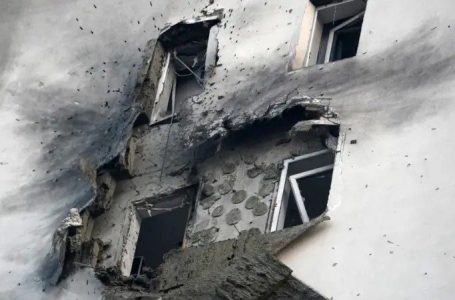 Ukraina kryen sulm masiv me dronë në Moskë
