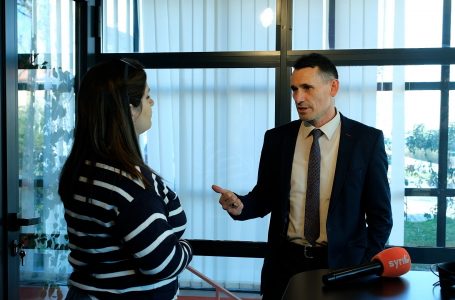 Krijuesi Avdiaj: Pedagogët dhe mësimdhënësit të motivojnë të rinjtë për artin e letërsisë