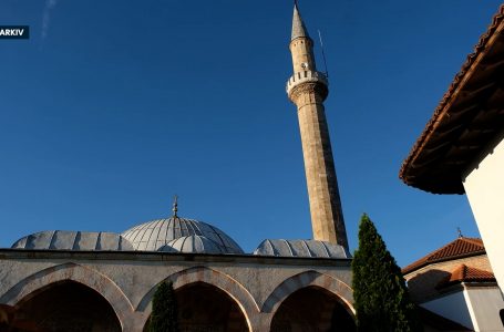 Hfz.Hoxha: Nata e Kadrit, një nga netët më të mëdha të besimtarëve myslimanë