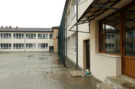 Ngacmohet seksualisht një e mitur në një shkollë në Gjakovë
