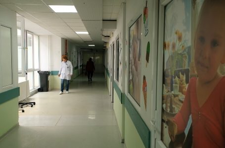 Bie fluksi i pacientëve nga virozat në pediatri, kujdesi mbetet i domosdoshëm