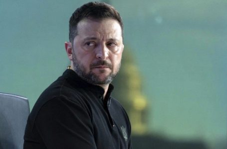 Zelensky – Rusisë: Nëse do bisedime, ndalo së na sulmuari