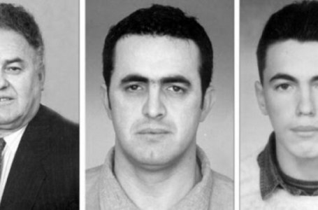 ​26 vjet nga vrasja e Bajram Kelmendit dhe dy djemve të tij