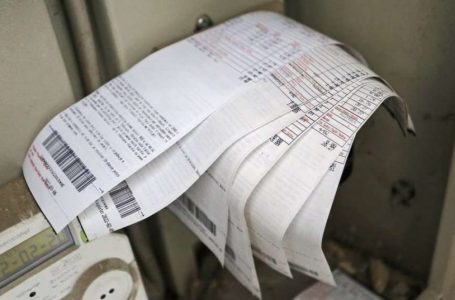 Shtrenjtimi i mundshëm i rrymës me “domino efekt” në ekonomi