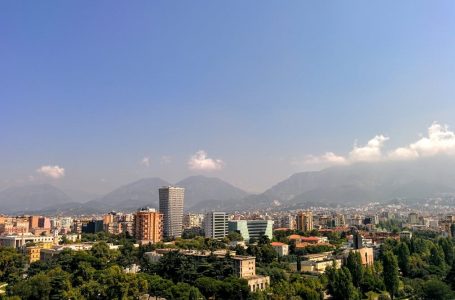 “4,8 miliardë euro kanë hyrë vitin e kaluar nga turizmi në Shqipëri”