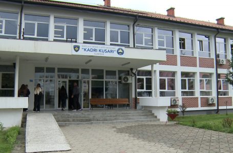 Nxënësit e arsimit parauniversitar nga e hëna nisin pushimet pranverore