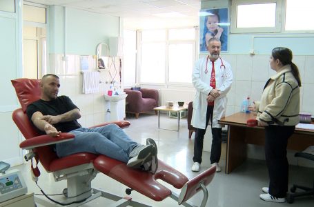 Dr. Zenuni: Herë pas here kemi mungesë të grupit të gjakut A-pozitiv