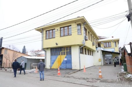 Mbyllen struktura paralele në Leposaviq