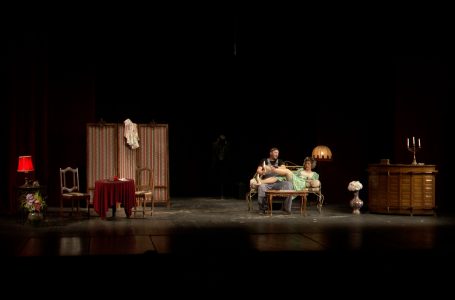 Në teatrin e Gjakovës u dha shfaqja “Streha e Nemun”