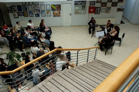 Grupi harkor “Amati” sollën koncert recital në Gjakovë