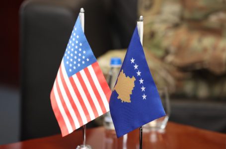 Ambasada e SHBA-së: Familjet e të zhdukurve meritojnë informacion të plotë