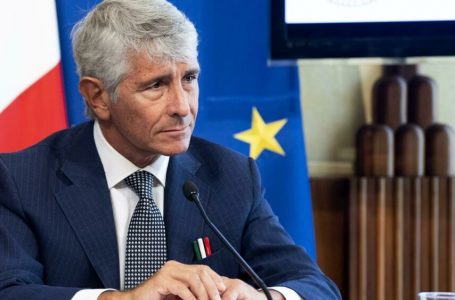 Ministri italian i Sportit: Jemi gati ta mbështesim Kosovën për infrastrukturën sportive