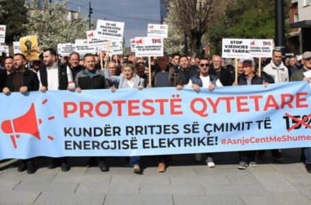 Paralajmërohet masivizim i protestave kundër shtrenjtimit të rrymës
