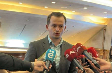 Cakolli: Pa u konstituuar Kuvendi, nuk mund të shpallen zgjedhje të parakohshme