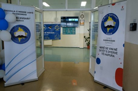 Orientimi profesional përmes ditëve të hapura në shkollën “Kadri Kusari”