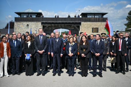 Osmani në kampin Mauthausen të Austrisë