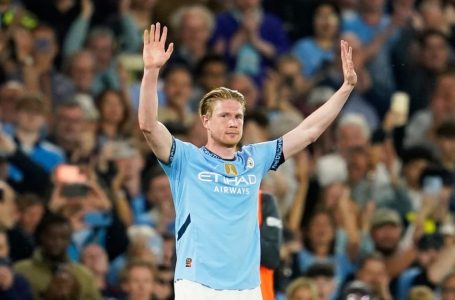 Lamtumira emocionuese e Kevin de Bruyne në Etihad Stadium