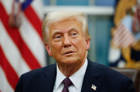 Trump e kërcënon BE-në me tarifa prej 50 për qind