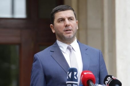 Krasniqi: Jemi në situatë të njëjtë, por takimin duhet ta shohim si hap para
