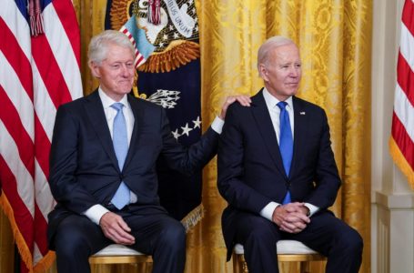 Clinton reagon pasi Biden u diagnostikua me kancer
