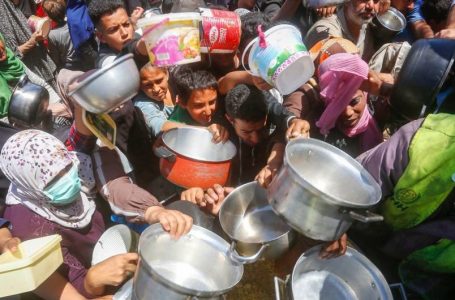 Ministri palestinez i Shëndetësisë thotë se fëmijët dhe të moshuarit po vd*sin nga uria në Gaza