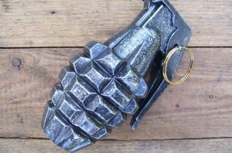 Granatë dore e pashpërthyer gjendet afër shkollës në Kaçanik