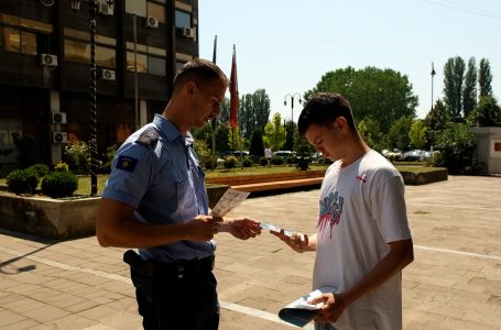 Policia me projektin “Thuaj jo drogës” synon të parandalojë përdorimin e substancave narkotike