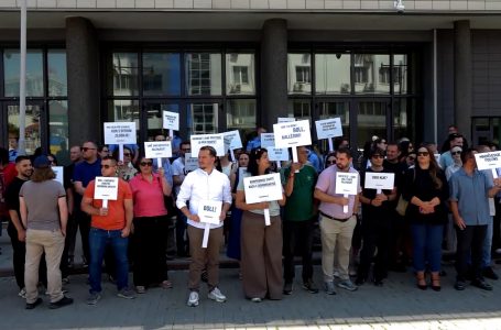 Shoqëria civile me aksion simbolik pas dështimeve të njëpasnjëshme për konstituimin e Kuvendit