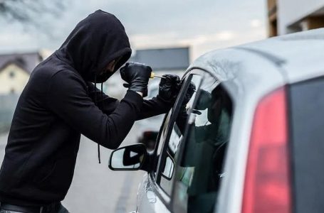 Gjakovarit ia vjedhin makinën persona të panjohur, rasti në hetim
