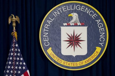Dënohet me 3 vjet burgim analisti i CIA-s që zbuloi planin e Izraelit për ta sulmuar Iranin