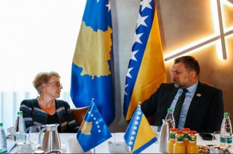 Gërvalla e Konakoviç flasin për marrëdhëniet bilaterale mes dy vendeve
