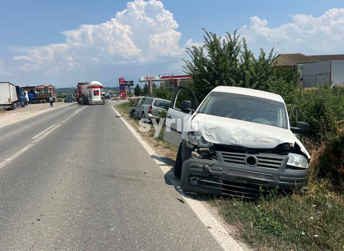 Aksident trafiku në Rogovë, tre persona të lënduar