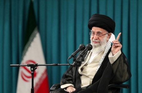 Me armëpushimin në fuqi, iranianët habiten me mungesën e vazhdueshme të Ali Khameneit