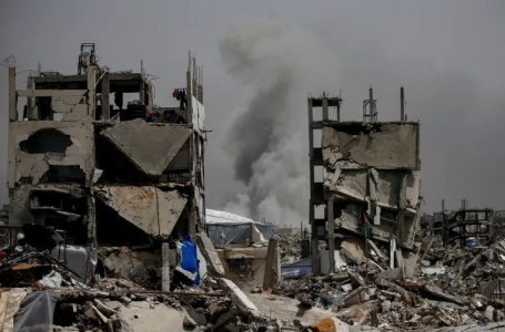 “Harrohet” Gaza, por Izraeli vijon të godasë edhe aty