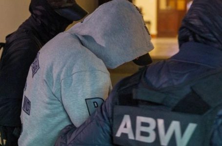Polonia akuzon tre 19-vjeçarë për planifikim sulmi në një shkollë
