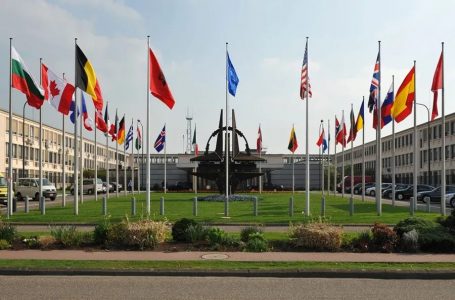Vendet e NATO’s dakordohen t’i rrisin shpenzimet në 5 % të GDP