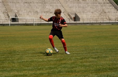 Platin Parashumti, lojtari më i mirë në kampin e organizuar nga AC Milan