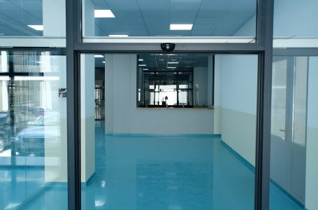 Shala: Investimet e reja në spital përmirësojnë shërbimet dhe rrisin efikasitetin