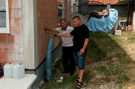 Banorët e fshatit Gërqinë pa ujë edhe këtë verë