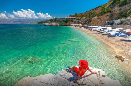 “Travel off Path”: Shqipëria mes destinacioneve më të mira evropiane për t’u vizituar këtë verë