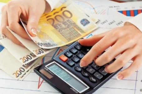 Bllokohen llogaritë bankare për disa komuna